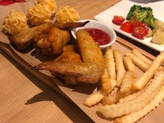 -必胜客(WOW中心城店)