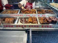 -老鼎万春卤菜(五代传承创始老店)