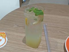 -藏猫猫咖啡主题馆(中央大道店)