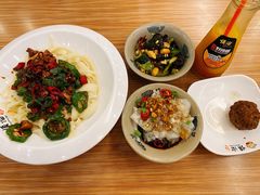 酱香皮冻-顺溜·手工刀削面·黑金店(铜锣湾店)