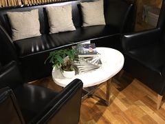 -新华里咖啡书吧(新华书店小寨店)