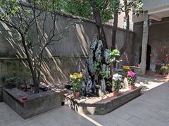 -壹零贰小馆(桂城石啃店)