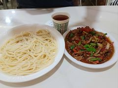 -托克逊老四号餐厅