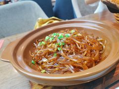 -有红鸡毛店·川菜(建设路店)