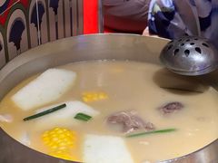 -肥仔文澳门猪骨煲(南京西路店)