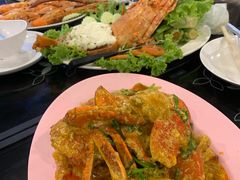 -J Daeng Seafood