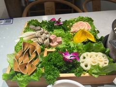 漂亮九宫格-俏牛哥鲜牛肉牛肆馆(重庆天地店)