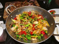 -高第街56号餐厅(泰安万达店)
