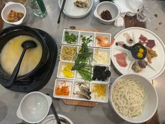 -云海肴·汽锅鸡·云南菜(领展购物广场·中关村店)