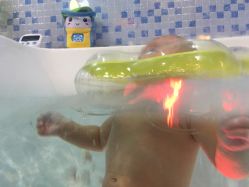 -雏芽婴幼儿游泳·小美医生小儿推拿(西村店)