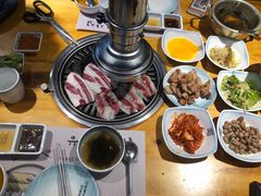 -唯成•韩国炭火烤肉 유성고기