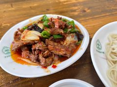 -歹歹的加个面过油肉拌面