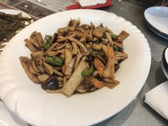 -添福来墨鱼饺子 · 海鲜东北菜(大连星海·黄浦路店)