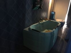 -琦品高端美容SPA私佳美场