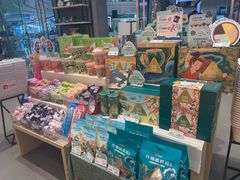 -良品铺子(马鞍山万达广场店)
