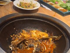 -咱屯子铁锅炖直营店(保利店)