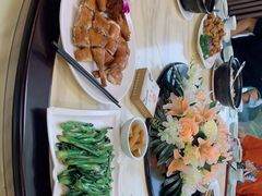 -华庭食府(光明店)
