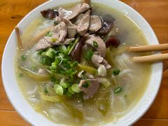 -老字号巴山酸菜米线(巴渝佳梦小区店)