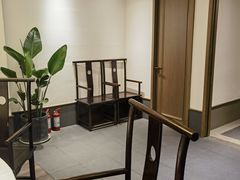 -梅花香里大酒店(郁金香路店)