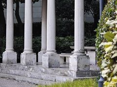 -静安公园(静安寺街道)