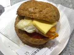招牌菠萝包-华嫂冰室(湾仔店)