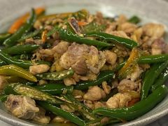 -蔼若春.传承三十年云南菜(金碧公园店)
