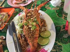 -Thiw Soen Seafood Restaurant