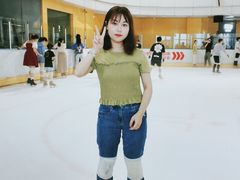 -冠军冰场CHAMPION RINK(百联又一城店)