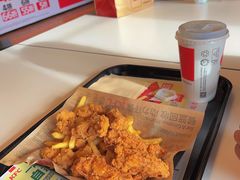 -肯德基(宝利丰店)