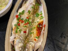 西栅白水鱼-小镇大厨私房餐厅