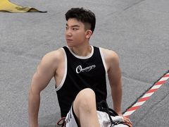 -问山MountQuest攀岩馆