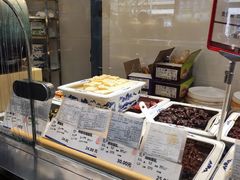 面包甜点陈列柜-上海全国土特产食品商场(淮海中路店)