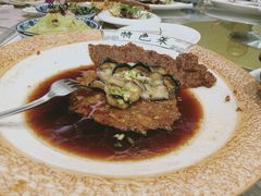 -山明水秀大饭店