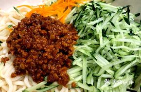 Five Willow Fried Sauce Noodles