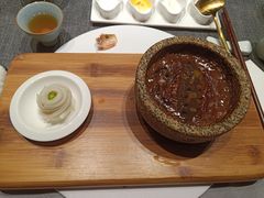 葱烧关东六刺参-鲤院·新中式美学·庭院餐厅(夫子庙店)
