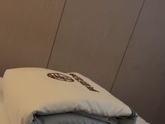 -洪迈足道(四公里店)