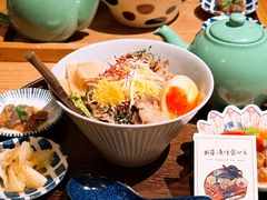-啢啢茶寮(芳华横街店)