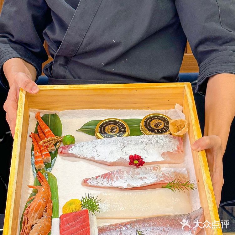 不敢信是深圳的物价...人均100+...