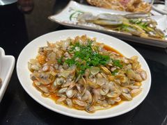 -启东海鲜人家(古美路店)