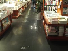 -西西弗书店&矢量咖啡(万象城店)