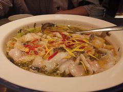 新派酸菜鱼-童年小筑餐厅(申花路店)