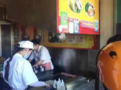 -海燕家人灌蛋饼(凤凰街店)