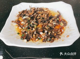 地里位于，嘉兴市南湖区新丰镇万丰路，乡土园饭店