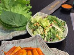 -臻牛烤肉