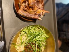 -聚合鑫东北熏酱熟食麻辣面(长阳店)