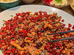 -肖四女乐山跷脚牛肉(滨江天街店)