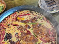 -黄潇洒老火锅(九眼桥宏济巷店)