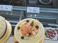 桃桃修多蛋糕-花花卷卷·鲜食蛋糕(静安久光百货店)