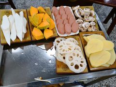 -渝杨胖娃老火锅(中兴路店)