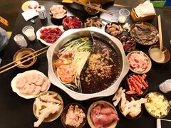 -岗上渣渣老火锅(两路口店)